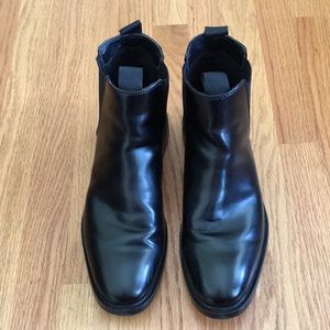 Men’s Size 10 Black Faux Leather Boots